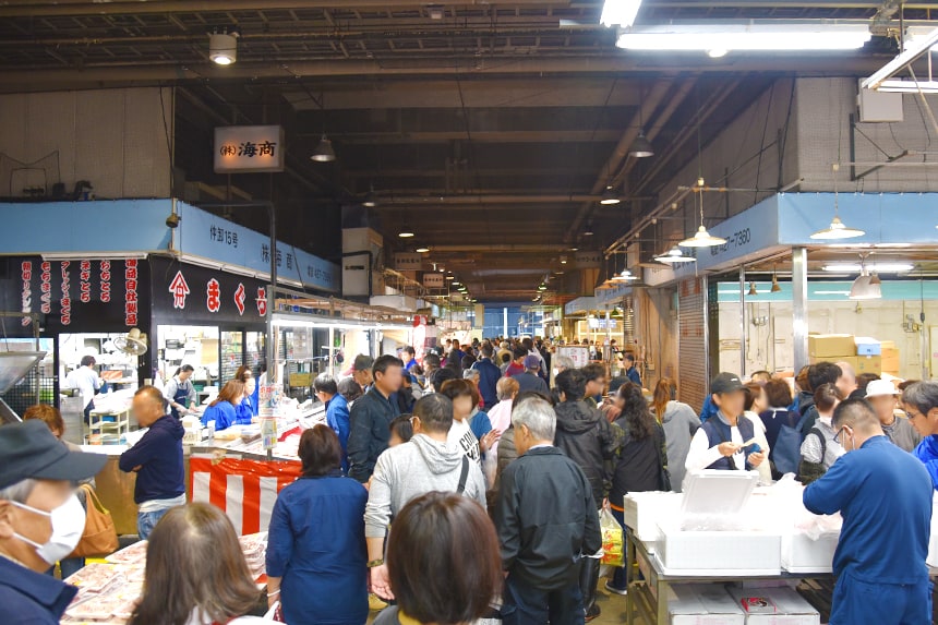 青果から鮮魚まで。活気あふれる浜松中央卸売市場の「市場祭り」
